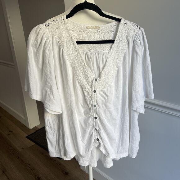 Lucky Tops - Lucky Brand White Lace Button Blouse XXL Cotton Boho Coastal Flutter Sleeve Boxy